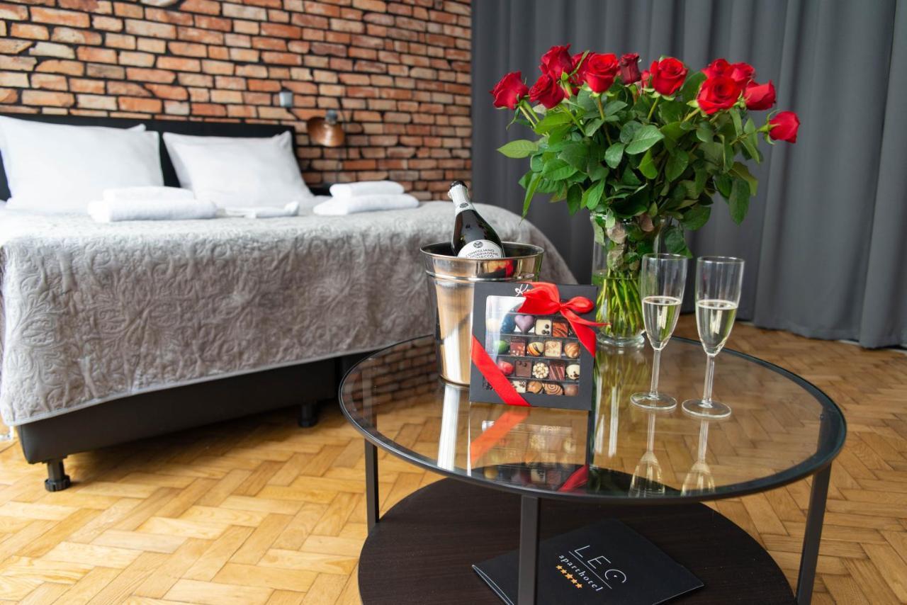 Leo Old Town Апартаменти Краків